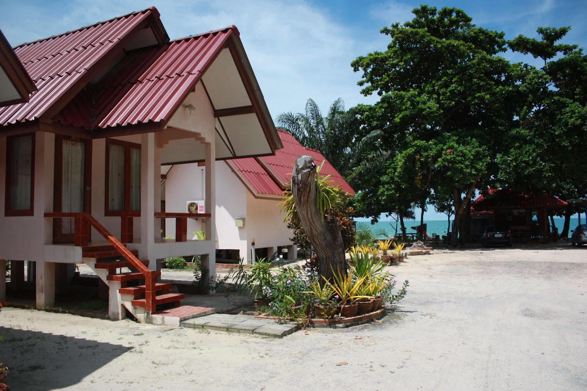 Phuphat Beach Resort 카놈 외부 사진